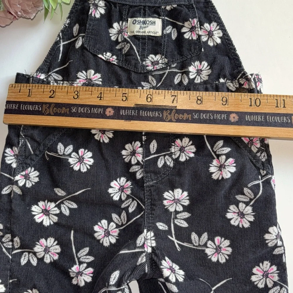 Osh Kosh vintage Overalls Girls 6 Monhs Black Corduroy With Daisy print